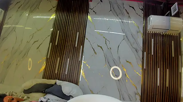 VictoriaDuart online show from 01/05/26, 07:39