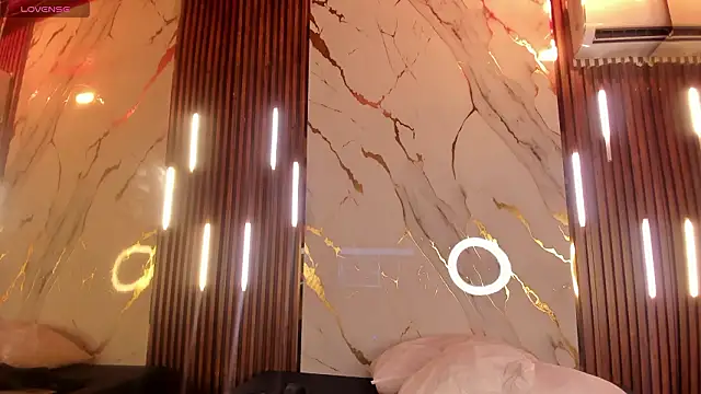 VictoriaDuart online show from 03/18/26, 08:10