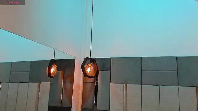 VictoriaDuart online show from 02/09/26, 08:07