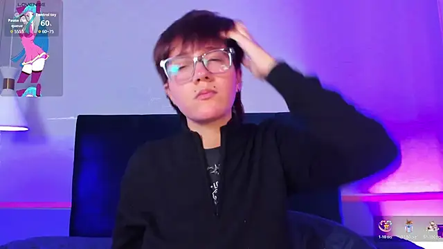 Tsuki Maru online show from 01/08/26, 03:56