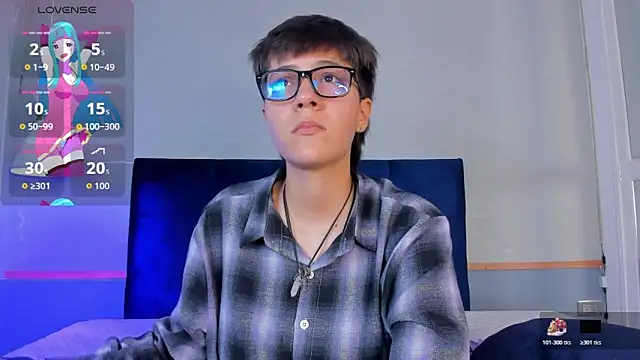 Tsuki Maru online show from 11/18/25, 02:53