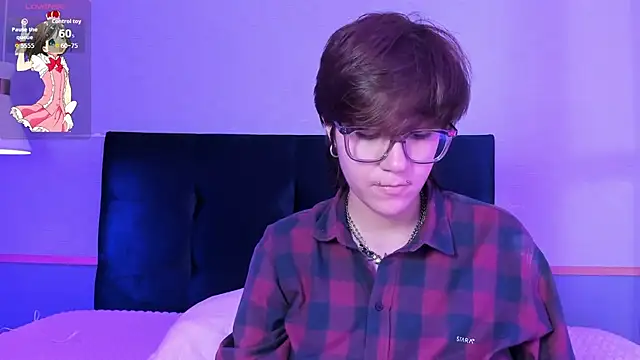 Tsuki Maru online show from 03/12/26, 08:02