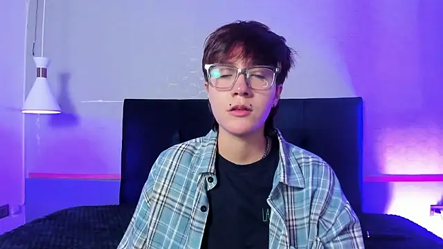 Tsuki Maru online show from 01/13/26, 03:43