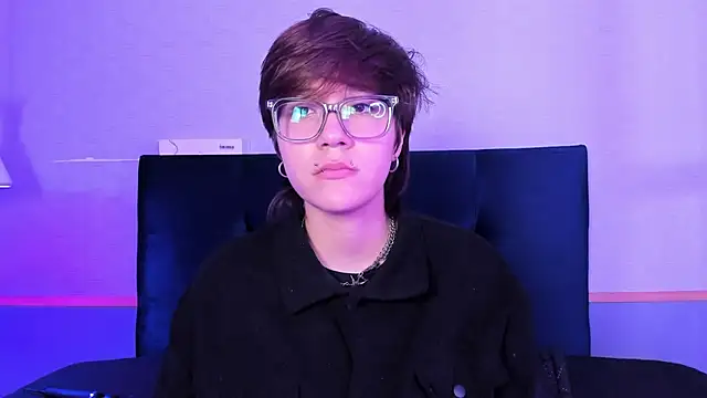 Tsuki Maru online show from 03/17/26, 09:29