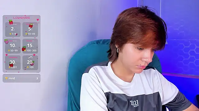 Tsuki Maru online show from 05/12/26, 09:10