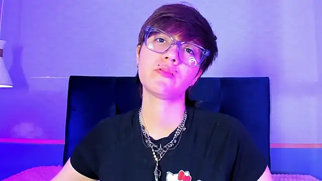 Tsuki Maru online show from 02/04/26, 08:37