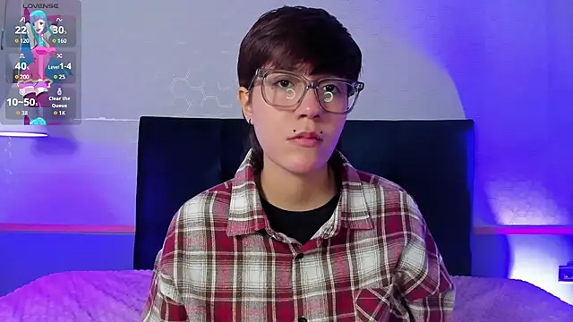 Tsuki Maru online show from 01/14/26, 04:16