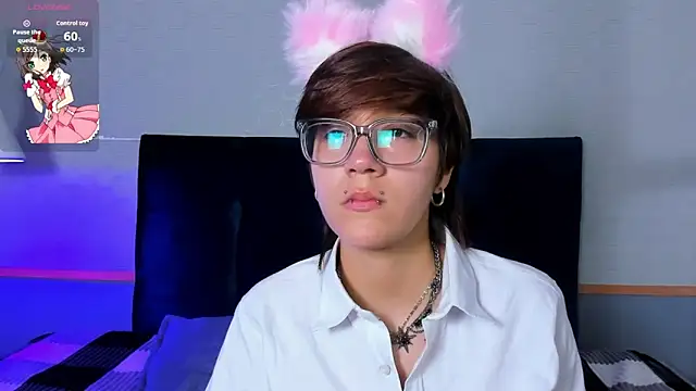 Tsuki Maru online show from 03/26/26, 06:28