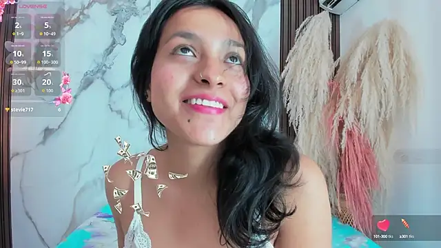 Snapshot of violettawatson chatting on 09/11/25, 12:49 violettawatson online show from 09/11/25, 12:49