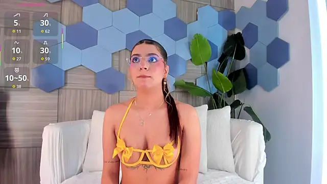 Snapshot of MilaGrace1 chatting on 02/24/26, 10:38 MilaGrace1 online show from 02/24/26, 10:38