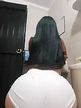 LunaJacobs online show from 11/29/25, 12:33