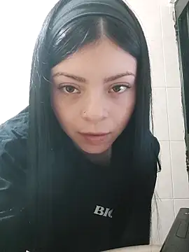 LunaJacobs online show from 12/19/25, 12:58