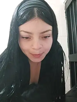 LunaJacobs online show from 11/13/25, 12:03