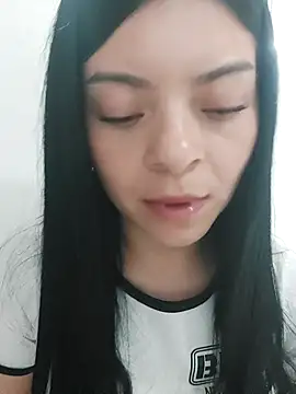 LunaJacobs online show from 04/03/26, 09:10