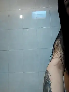 LunaJacobs online show from 10/29/25, 03:00