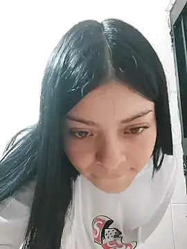 LunaJacobs online show from 10/23/25, 11:14