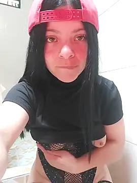 LunaJacobs online show from 05/23/26, 07:35