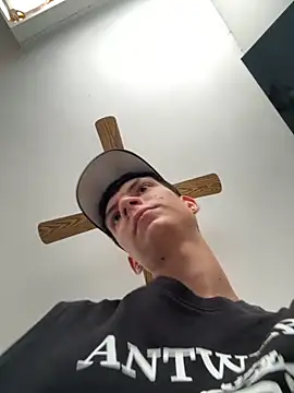 Luck  090 online show from 10/10/25, 05:03