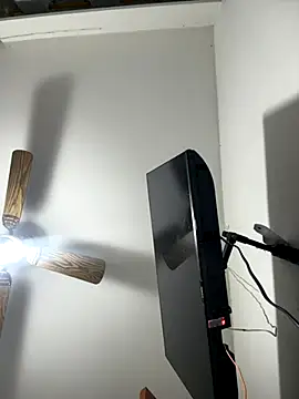 Luck  090 online show from 10/08/25, 04:36