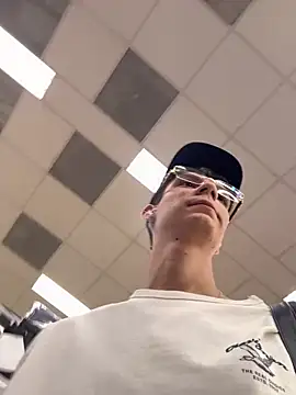 Luck  090 online show from 04/14/26, 12:04