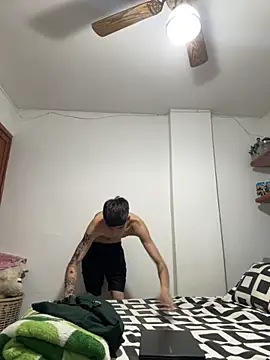 Luck  090 online show from 11/11/25, 01:44