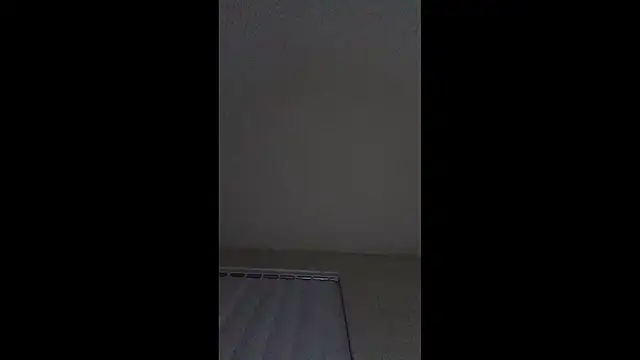 sthuart22 online show from 11/08/25, 05:44