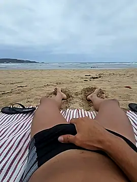 Snapshot of Latinfogoso84 chatting on 09/11/25, 12:49 Latinfogoso84 online show from 09/11/25, 12:49