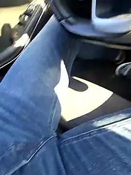 Snapshot of Latinfogoso84 chatting on 09/18/25, 11:57 Latinfogoso84 online show from 09/18/25, 11:57