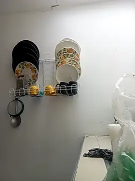 MackMacKenzie online show from 10/18/25, 01:57