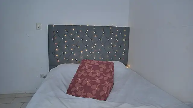 Snapshot of AnastaciaBlues chatting on 03/11/26, 04:06 AnastaciaBlues online show from 03/11/26, 04:06