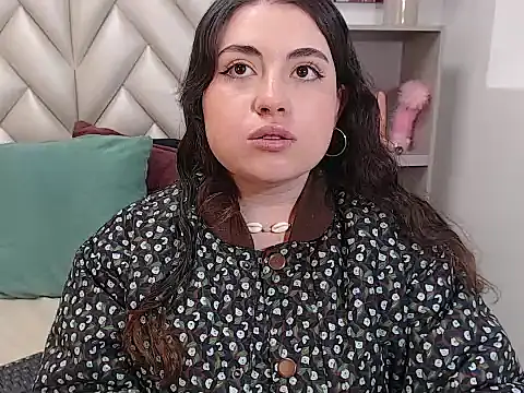 Vicluxxx online show from 10/19/25, 01:03