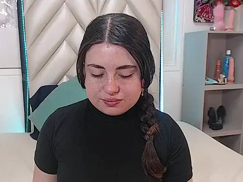 Vicluxxx online show from 10/29/25, 12:37