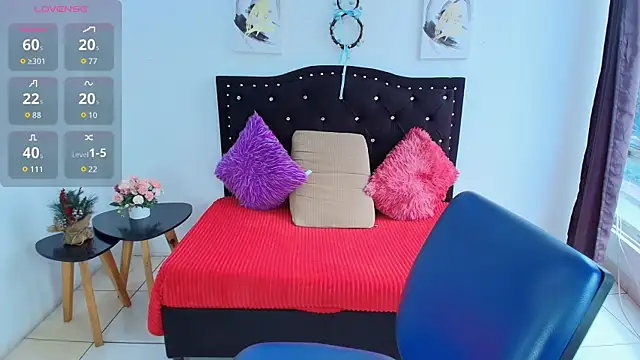 IamBunny f w online show from 04/11/26, 01:59