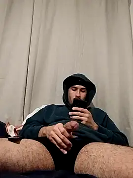 Snapshot of Jadriel23 chatting on 09/20/25, 05:01 Jadriel23 online show from 09/20/25, 05:01