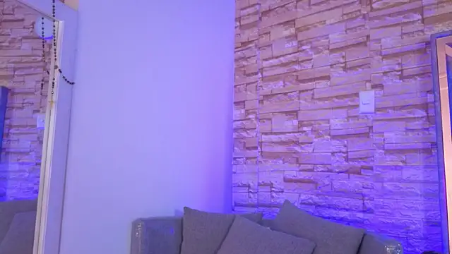 Snapshot of _valeria_saenz_ chatting on 02/07/26, 08:50 valeria saenz online show from 02/07/26, 08:50