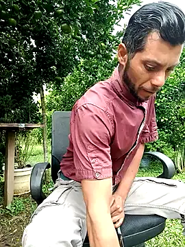 AlphaAlterX online show from 10/12/25, 01:34