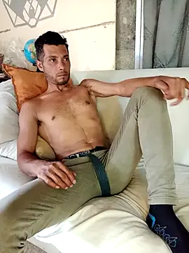 AlphaAlterX online show from 09/27/25, 07:42