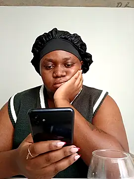 Gyminae online show from 11/20/25, 12:06