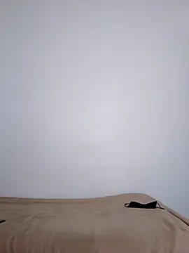 Gyminae online show from 10/31/25, 11:29