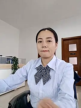 bingxin- online show from 11/28/25, 06:02