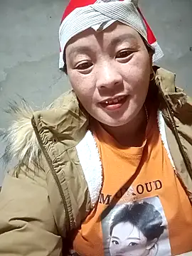 Snapshot of ningchun20 chatting on 11/29/25, 07:41 ningchun20 online show from 11/29/25, 07:41