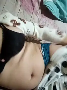 Snapshot of ningchun20 chatting on 11/16/25, 07:18 ningchun20 online show from 11/16/25, 07:18