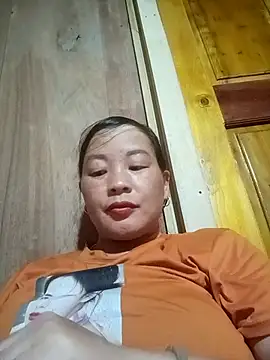 Snapshot of ningchun20 chatting on 12/17/25, 10:53 ningchun20 online show from 12/17/25, 10:53