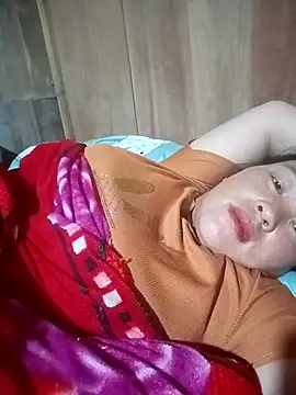 Snapshot of ningchun20 chatting on 12/14/25, 10:15 ningchun20 online show from 12/14/25, 10:15