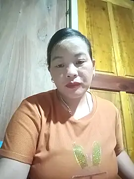 Snapshot of ningchun20 chatting on 10/27/25, 07:48 ningchun20 online show from 10/27/25, 07:48