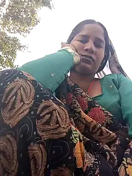 Hot Seema83 online show from 10/19/25, 08:28