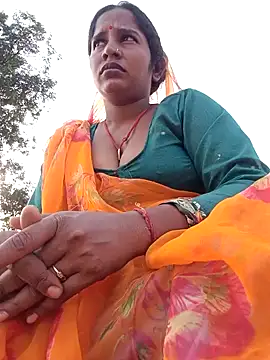 Hot Seema83 online show from 10/16/25, 10:34