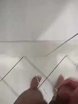 Novin23cms online show from 12/15/25, 11:42