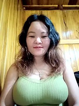 Snapshot of ctm-cute chatting on 04/30/26, 10:11 ctm-cute online show from 04/30/26, 10:11