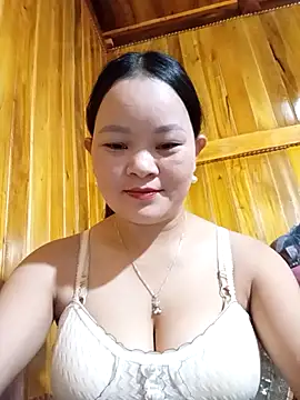 ctm-cute online show from 12/04/25, 01:48